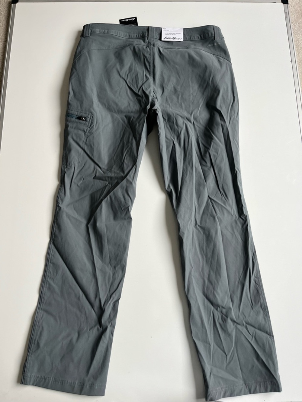 NWT Eddie Bauer “Rainier” Straight Leg outdoor pants - Picture 7 of 8